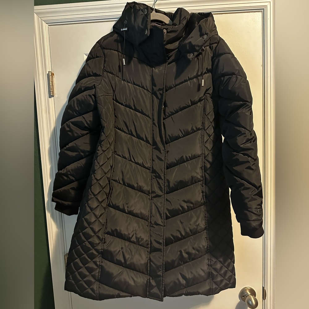 Tommy Hilfiger Black Quilted Long Puffer Coat with Hood Great Condition SZ XL